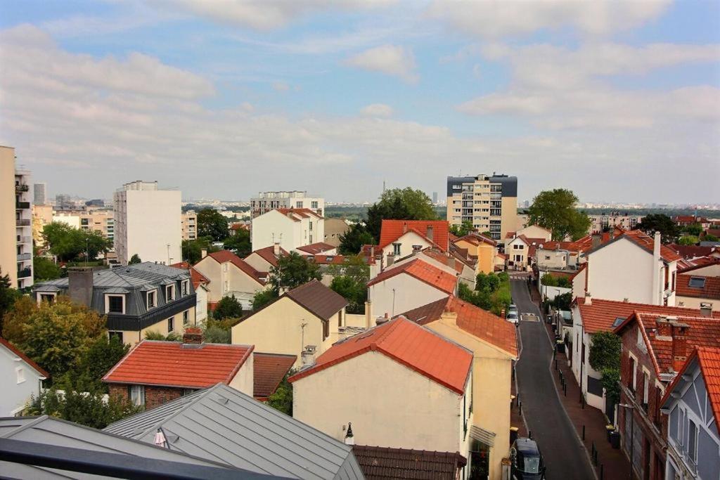 Le Toit Du Montvalerien Suresnes Apartment Luaran gambar